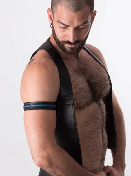 RoB Accessoires Brassard Cuir Ajustable 5 RoB Accessoires Brassard Cuir Ajustable – Image 5