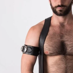 RoB Accessoires Brassard Cuir Boucle SM -Vestiaire Fetish Soldes brassard cuir boucle sm 2
