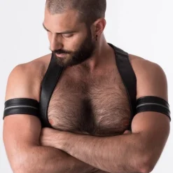 RoB Accessoires Brassard Large Ajustable Pressions -Vestiaire Fetish Soldes brassard large ajustable pressions 50