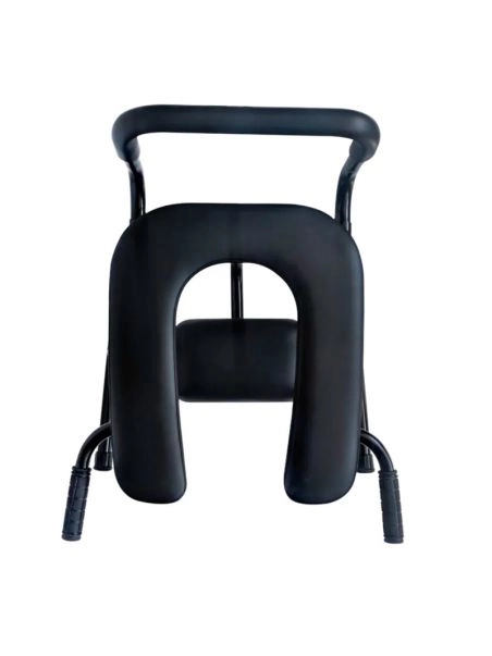 Moi Amsterdam Chaise Percée, Rim Chair 3 Moi Amsterdam Chaise Percée, Rim Chair – Image 3