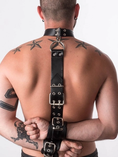 RoB Accessoires Collier Et Menottes De Contraintes Cuir 3 RoB Accessoires Collier Et Menottes De Contraintes Cuir – Image 3